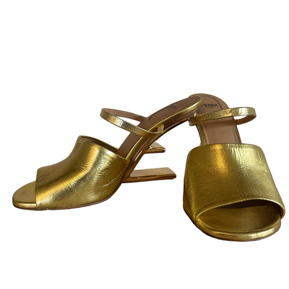 Fendi First Gold heel size 37.5 Never worn!